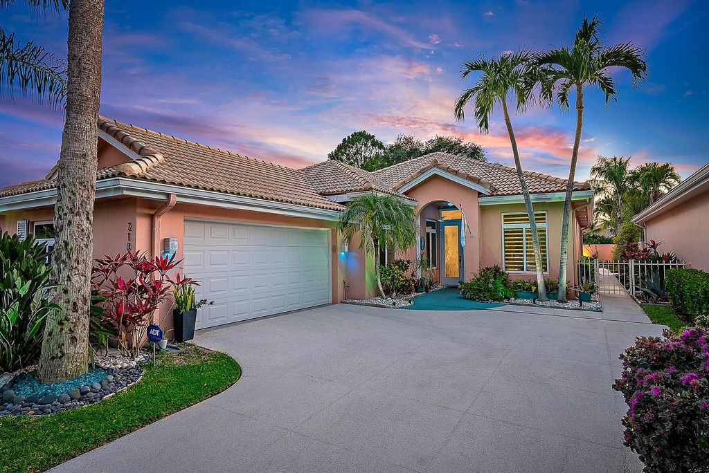 Photo of 210 S Hampton Drive, Jupiter, FL 33458 (MLS # R11085756)