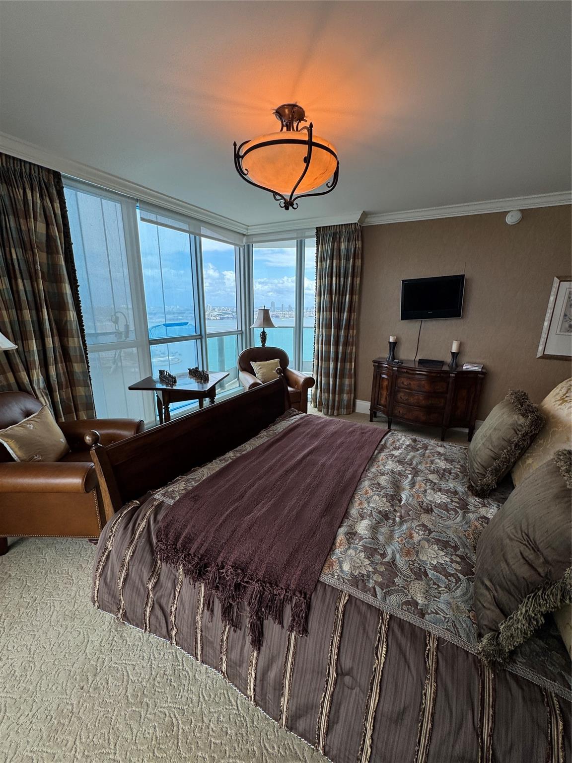 JADE RESIDENCES BRICKELL - Residential