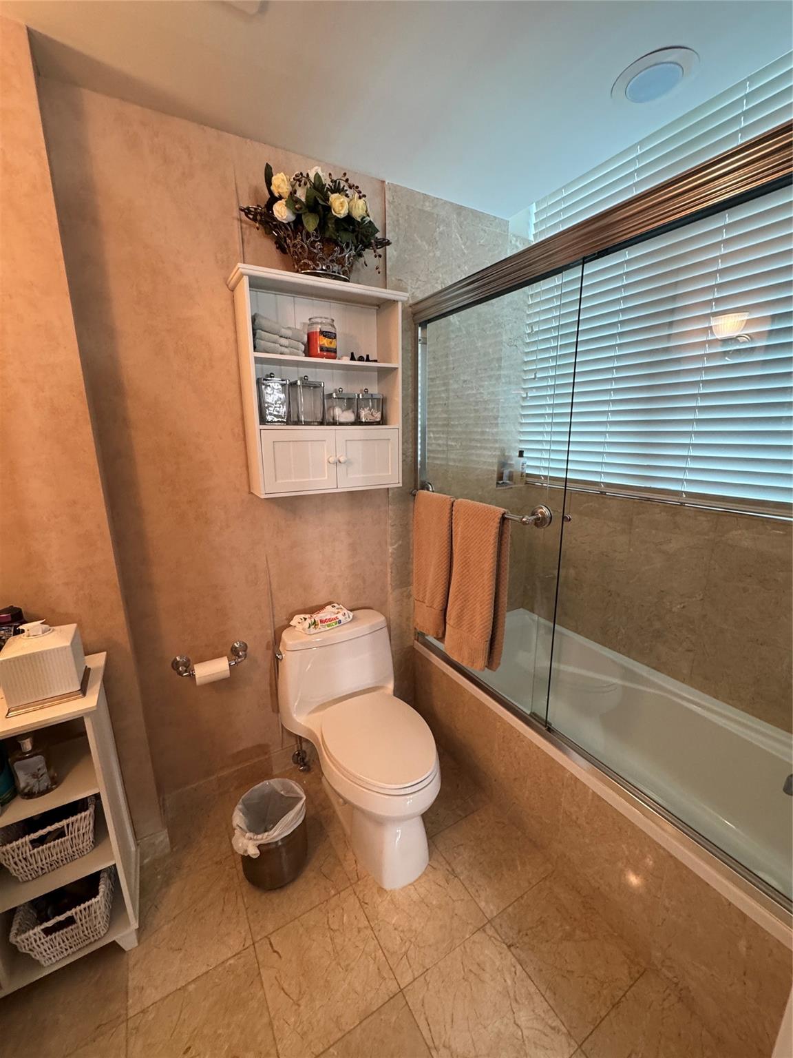 JADE RESIDENCES BRICKELL - Residential