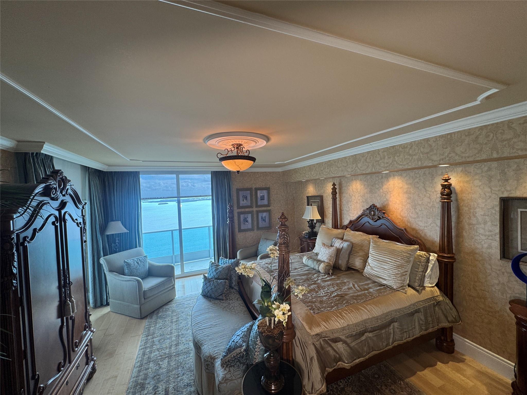 JADE RESIDENCES BRICKELL - Residential