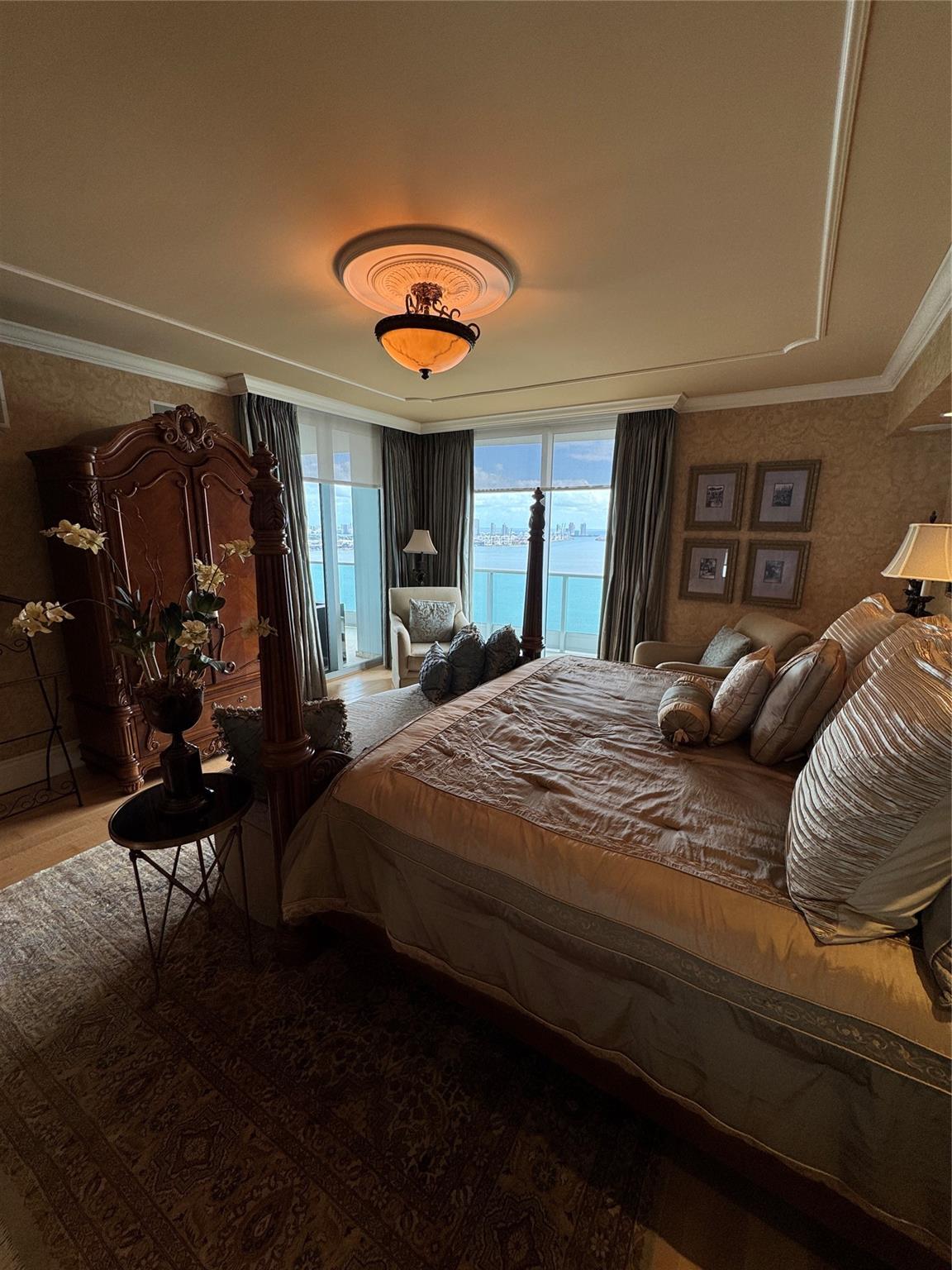 JADE RESIDENCES BRICKELL - Residential