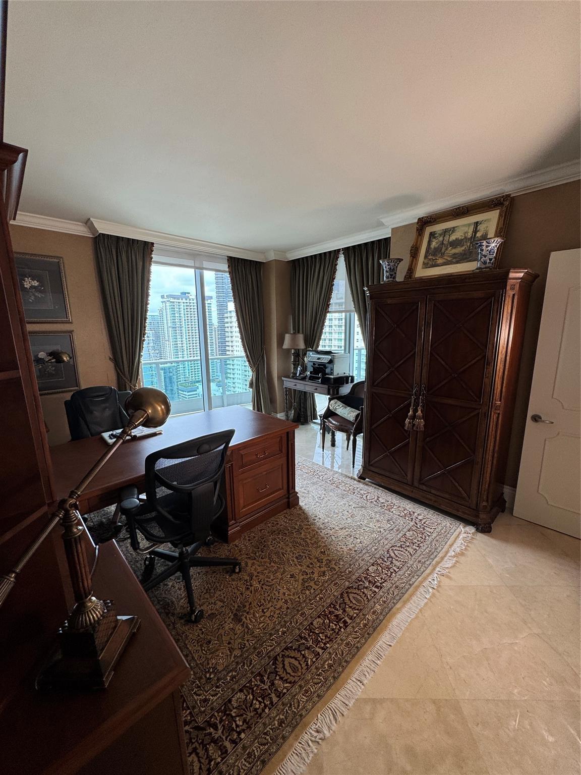 JADE RESIDENCES BRICKELL - Residential