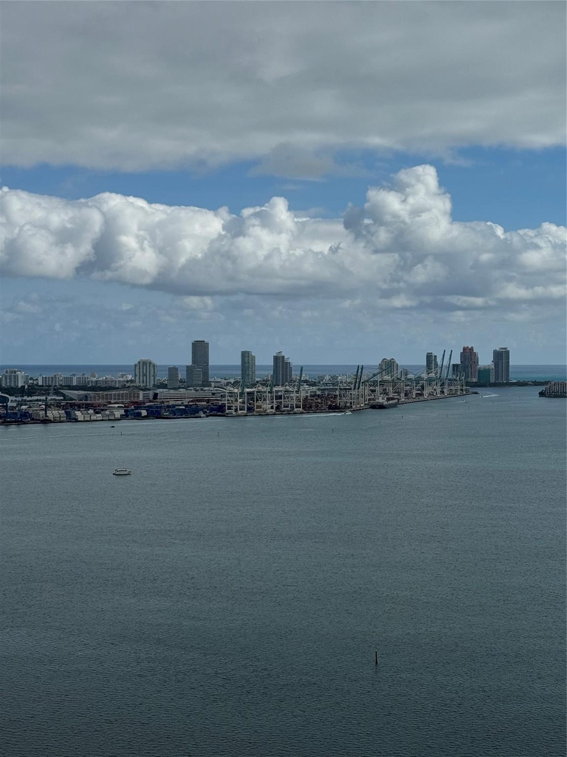 JADE RESIDENCES BRICKELL - Residential