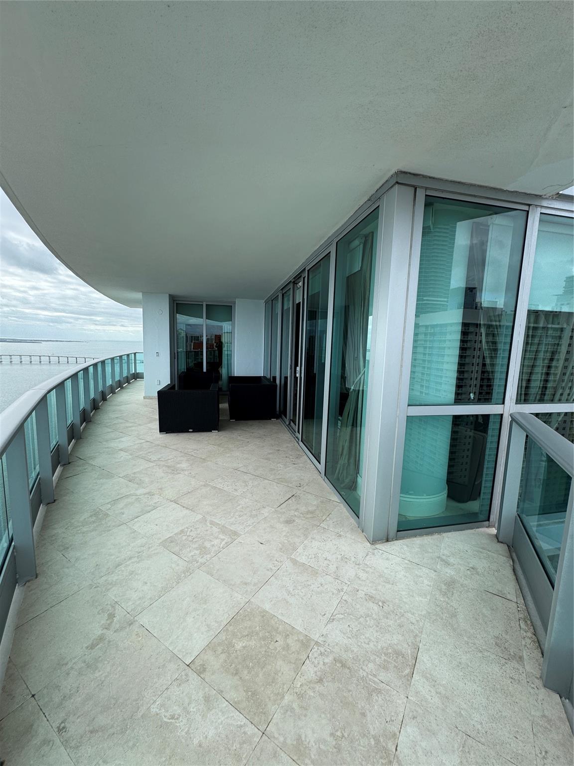 JADE RESIDENCES BRICKELL - Residential