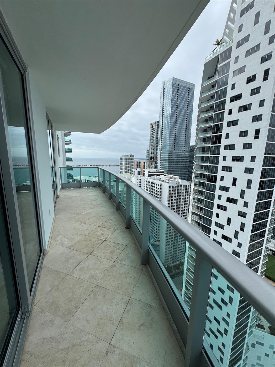JADE RESIDENCES BRICKELL - Residential