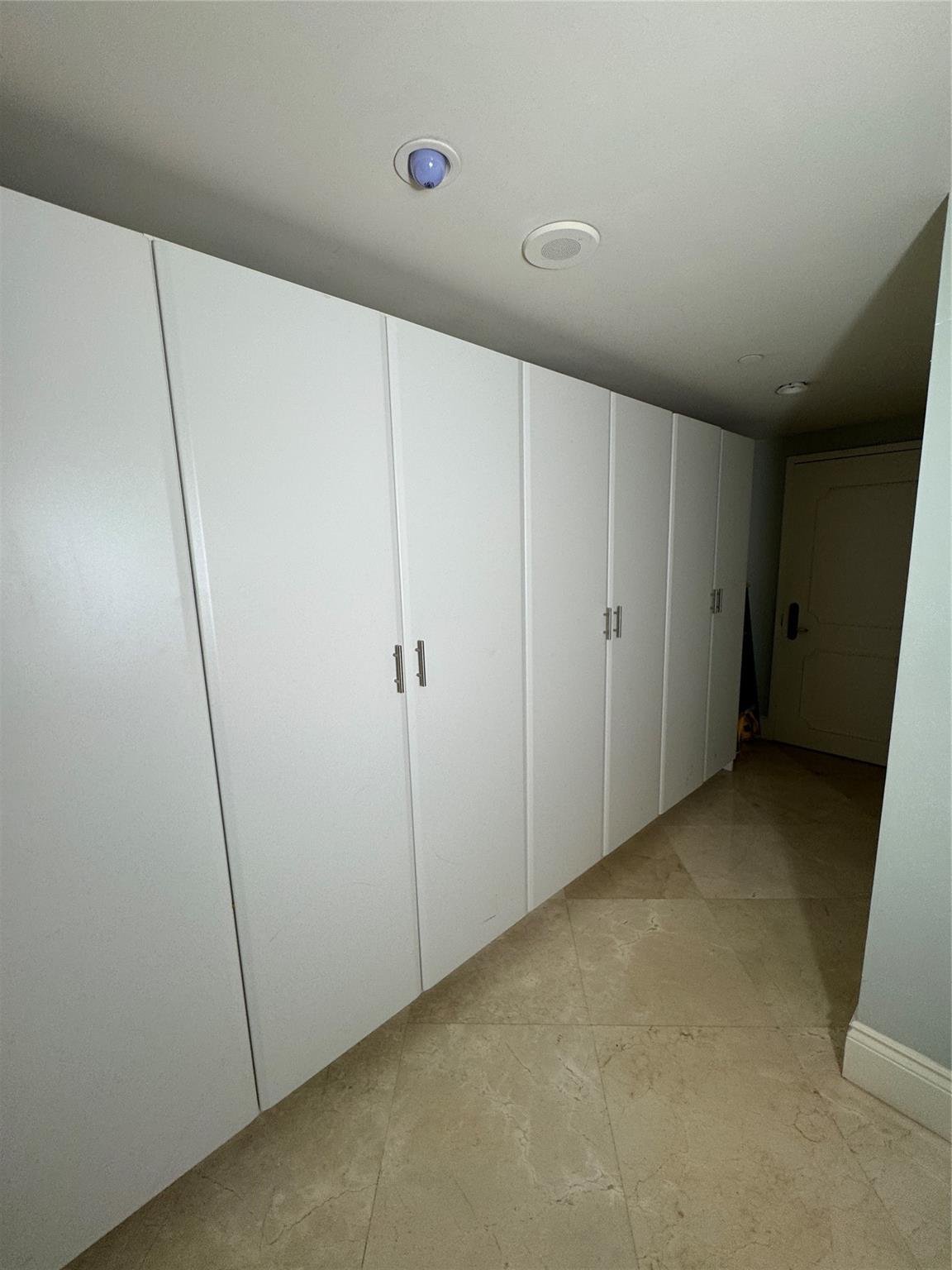 JADE RESIDENCES BRICKELL - Residential