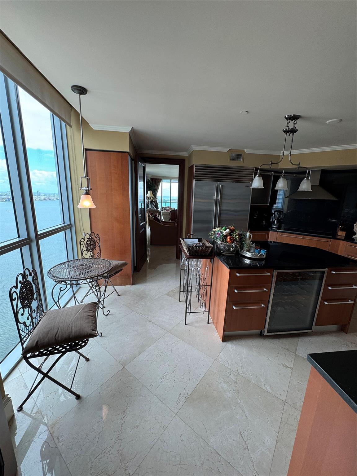 JADE RESIDENCES BRICKELL - Residential