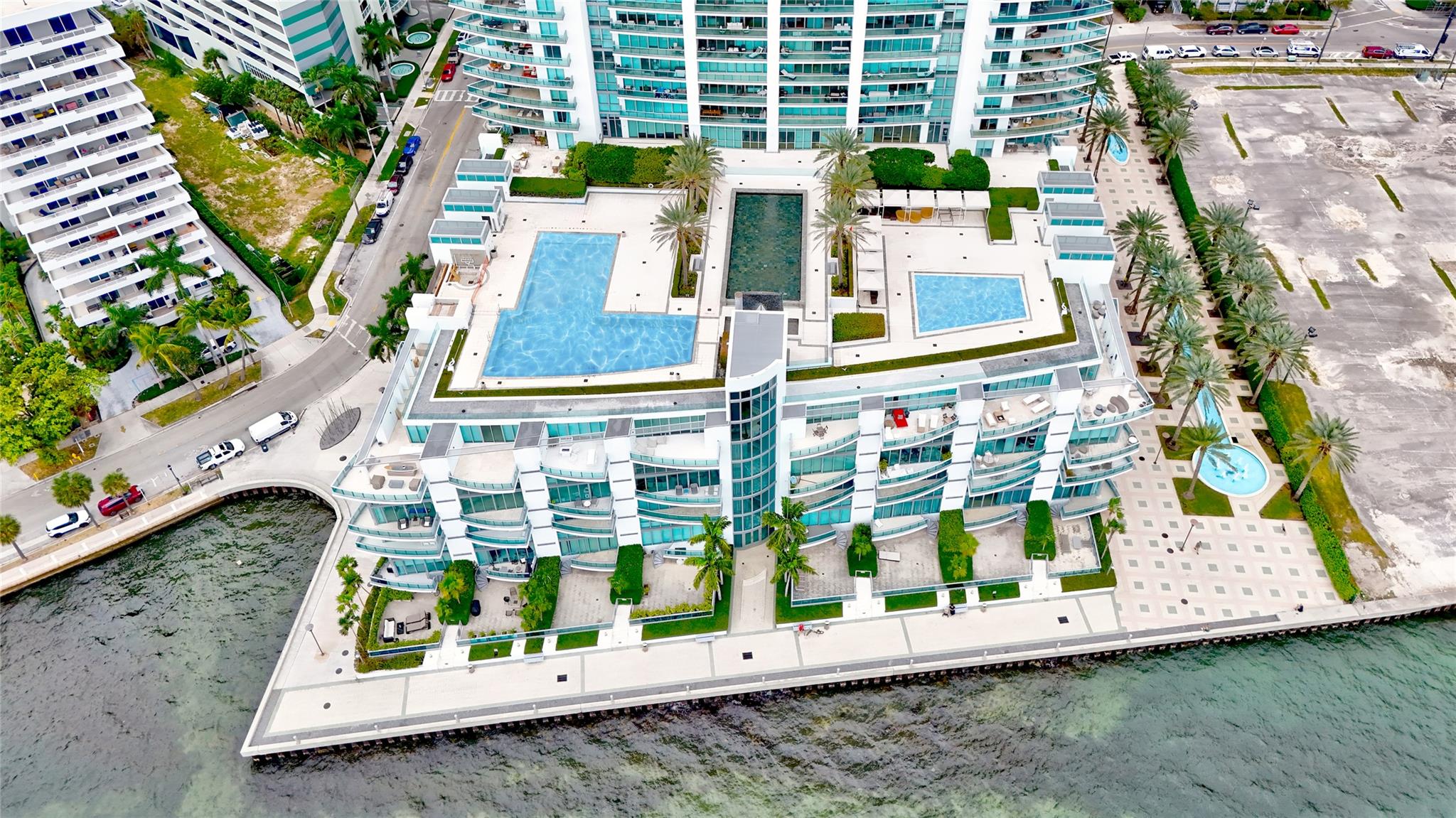 JADE RESIDENCES BRICKELL - Residential