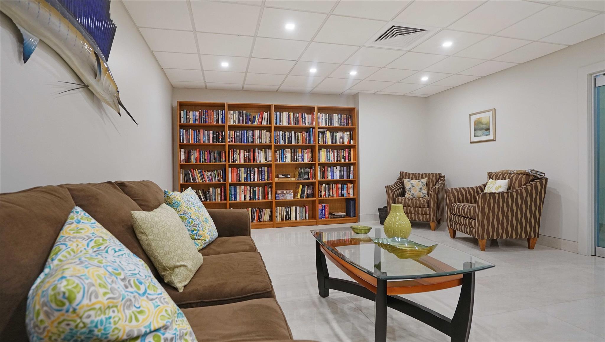 RIVIERA CONDO - Residential Lease