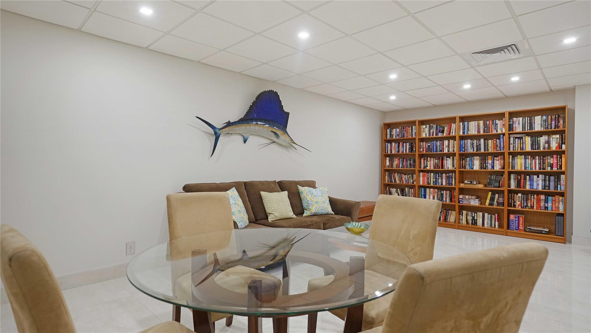 RIVIERA CONDO - Residential Lease