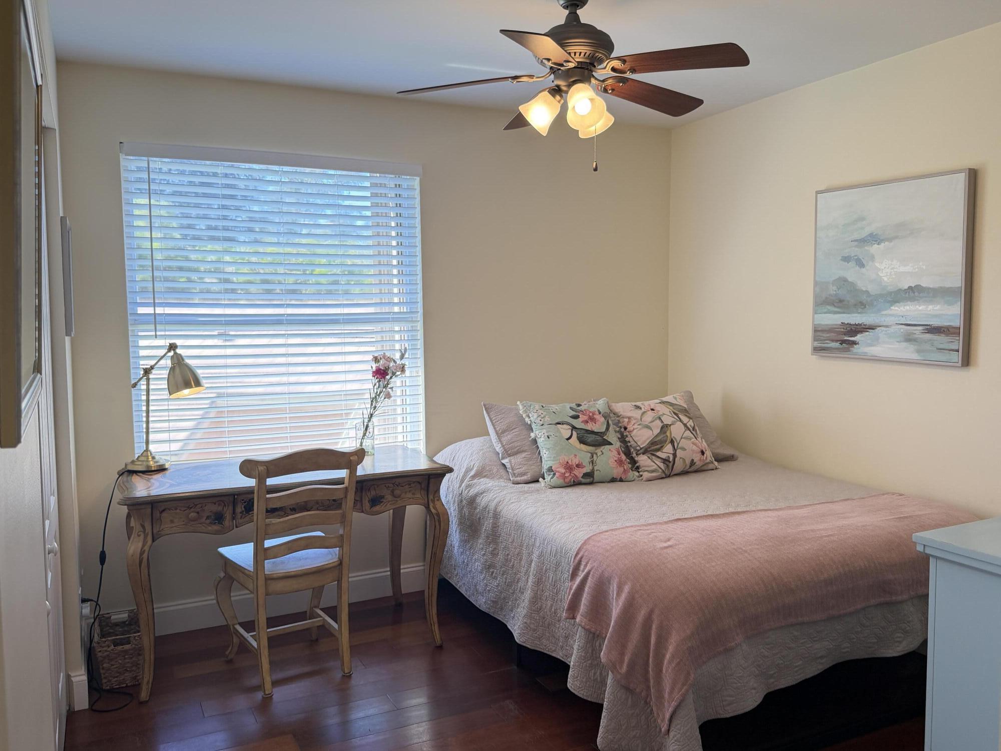 THOROUGHBRED LAKE ESTATES 2 - Residential