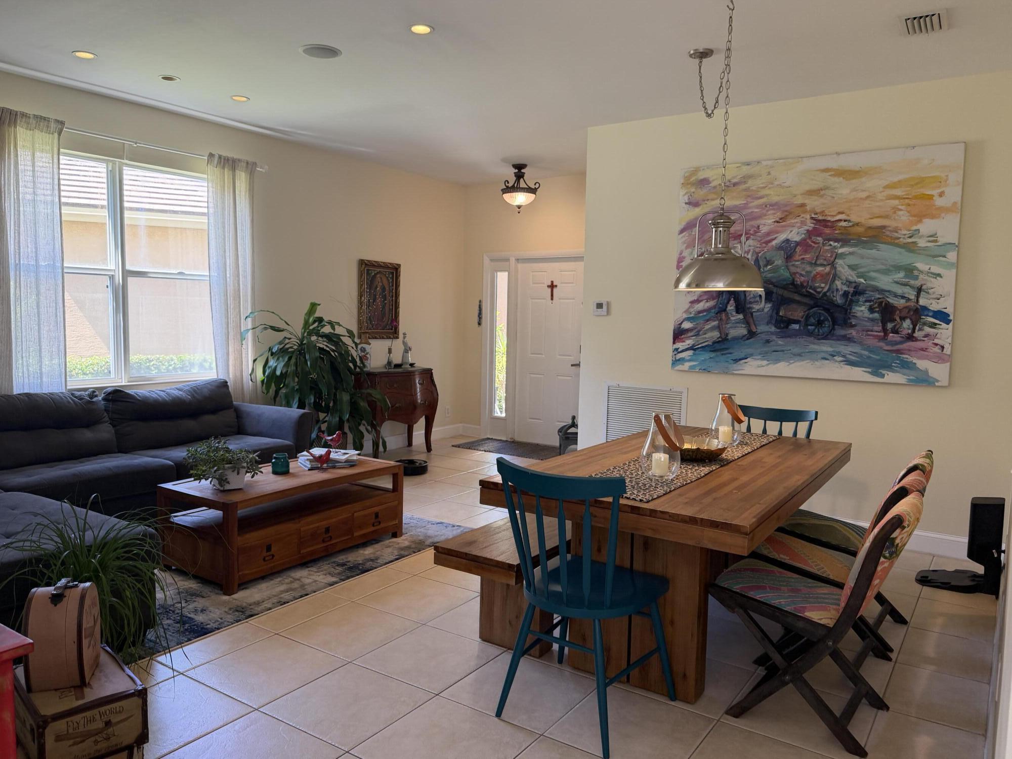 THOROUGHBRED LAKE ESTATES 2 - Residential