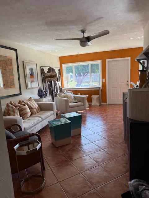 MURRY HILLS APT BLDG CONDO - Residential