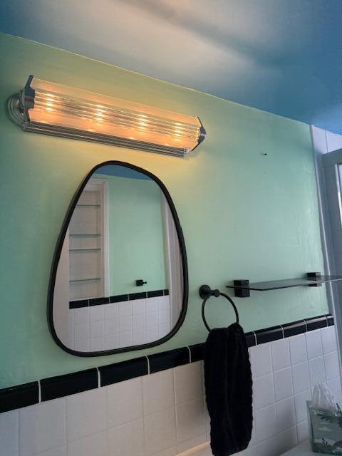 MURRY HILLS APT BLDG COND - Residential