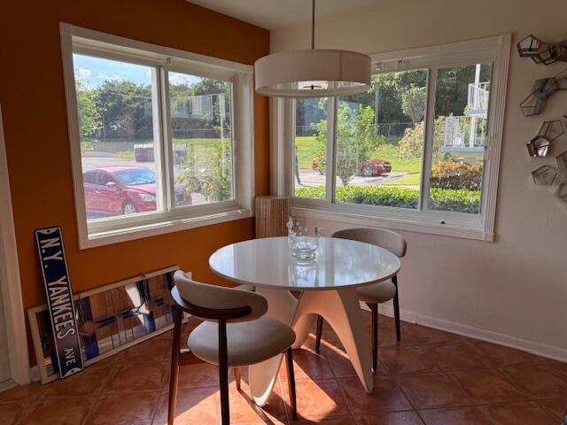 MURRY HILLS APT BLDG CONDO - Residential