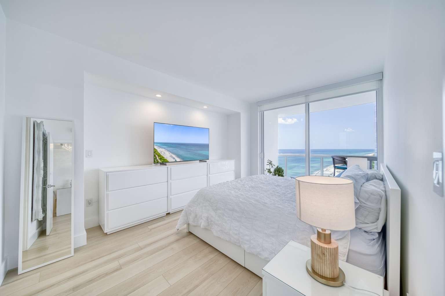 AKOYA CONDO - Residential Lease