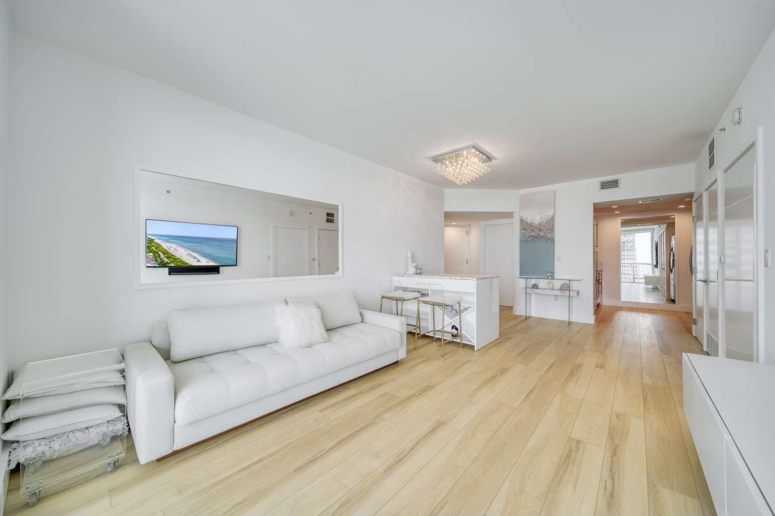 AKOYA CONDO - Residential Lease