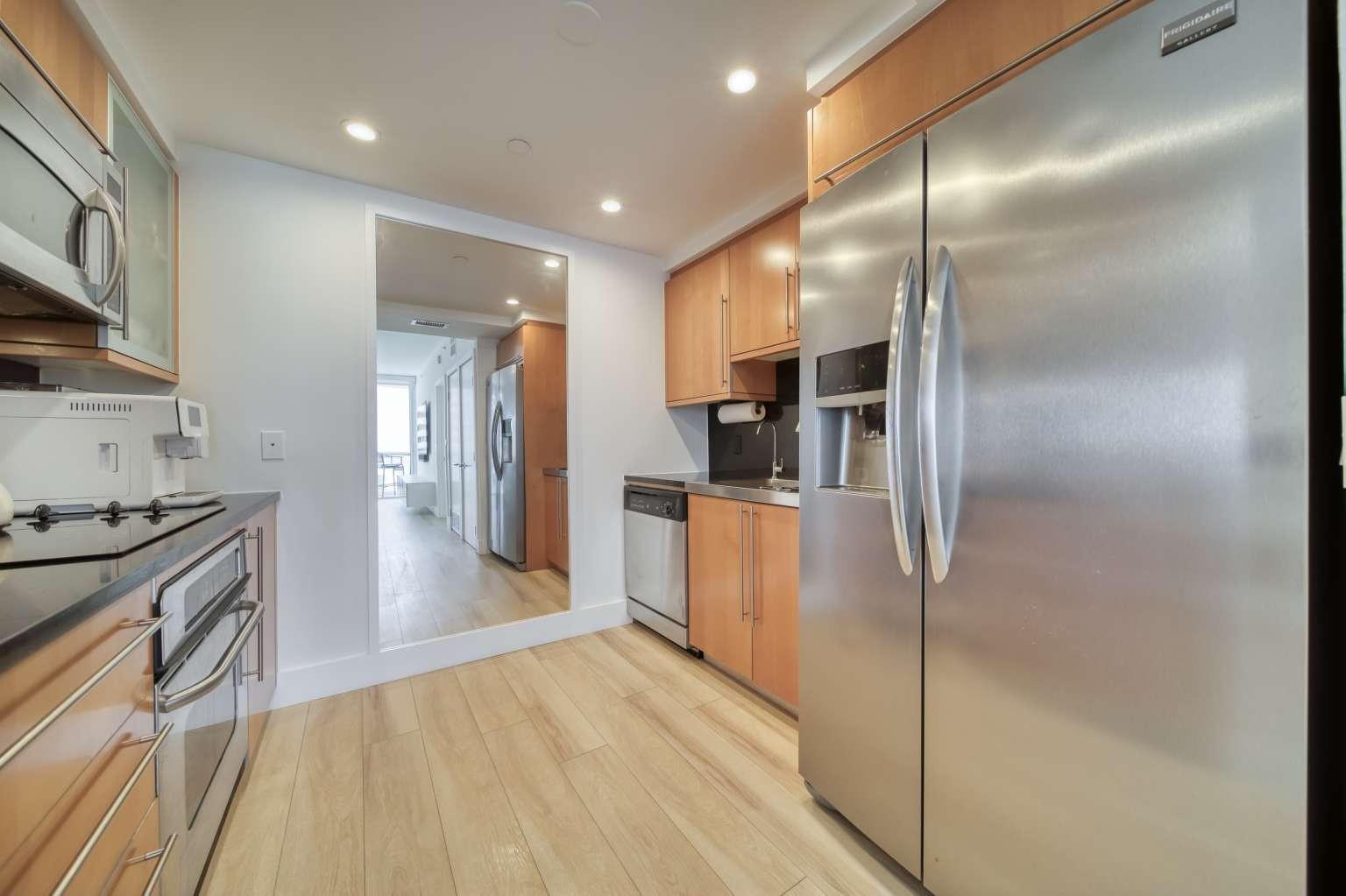 AKOYA CONDO - Residential Lease