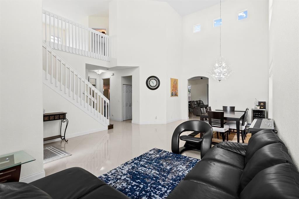 Photo of 9728 Vineyard Court, Boca Raton, FL 33428 (MLS # F10499887)