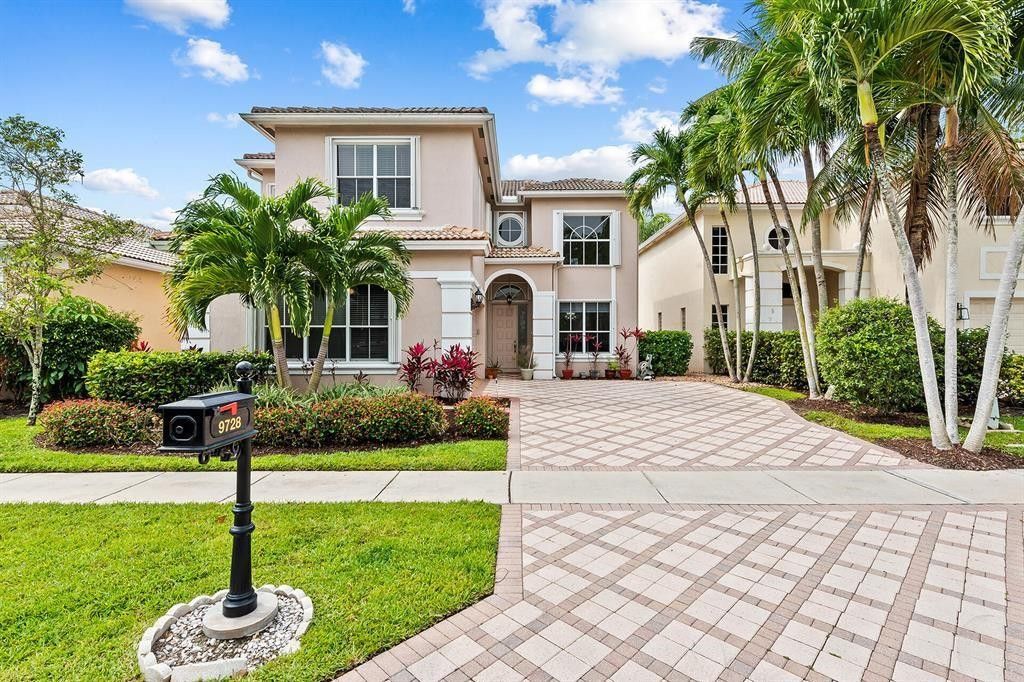 Photo of 9728 Vineyard Court, Boca Raton, FL 33428 (MLS # F10499887)