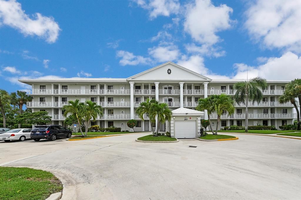 Photo of 2401 Village Boulevard #304, West Palm Beach, FL 33409 (MLS # R10741142)