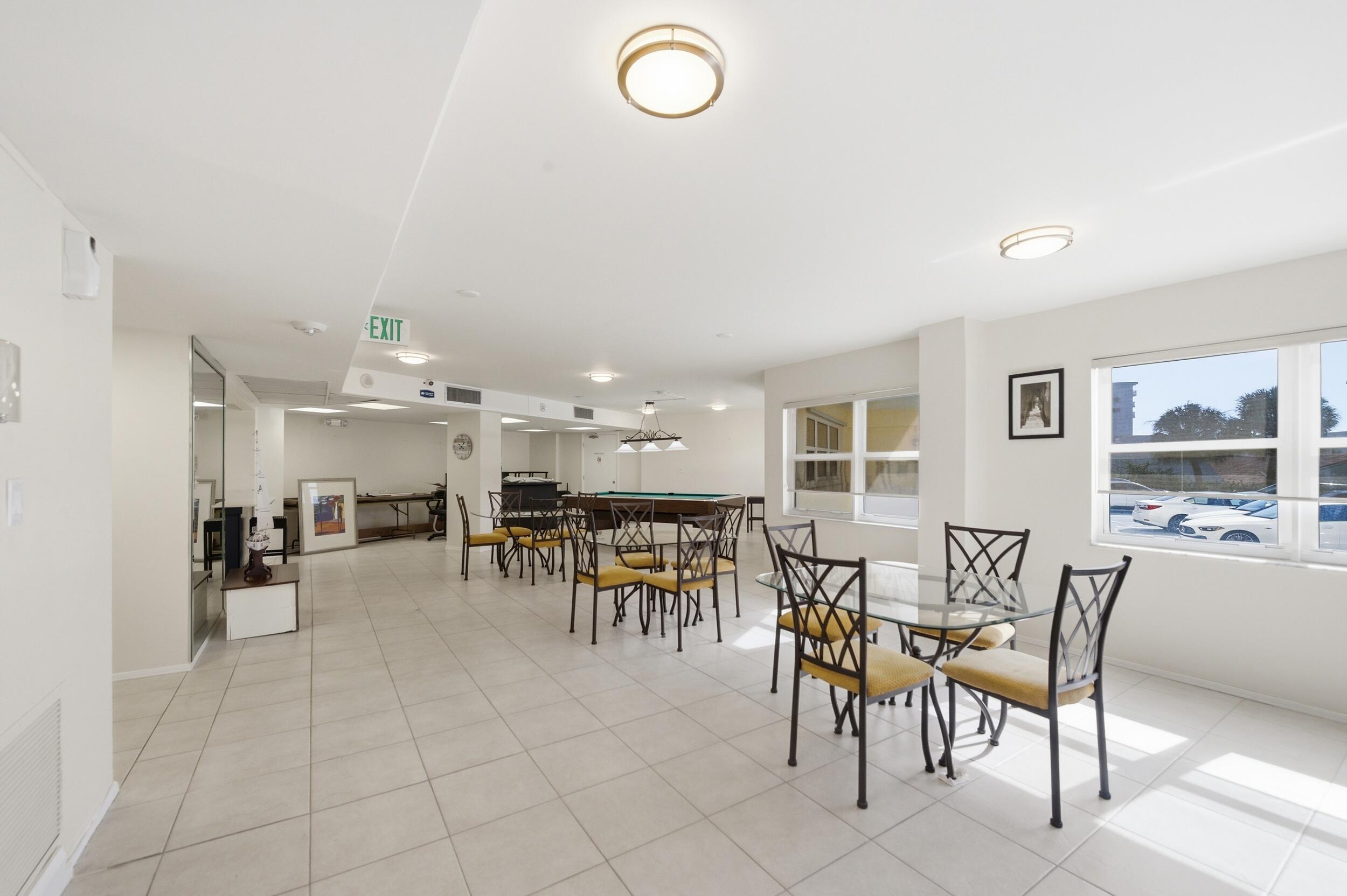 ARISTOCRAT OCEAN AND - Residential