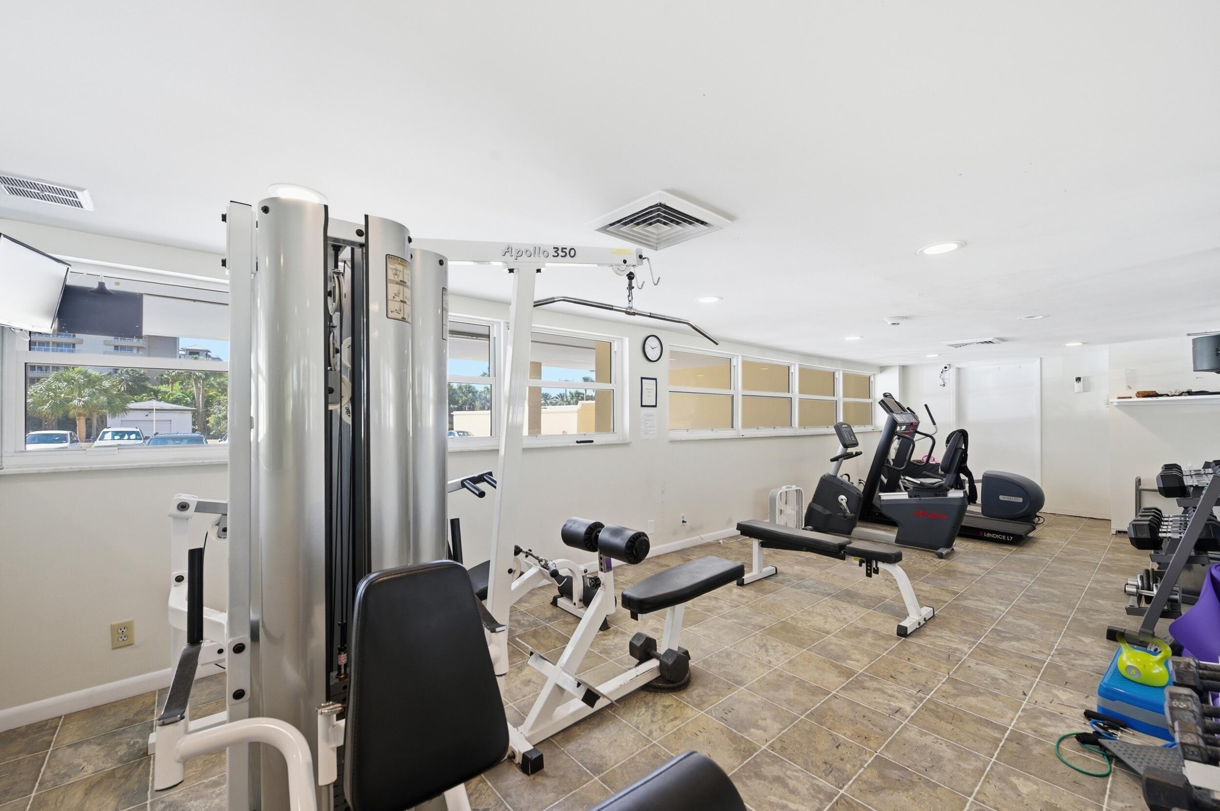 ARISTOCRAT OCEAN AND - Residential