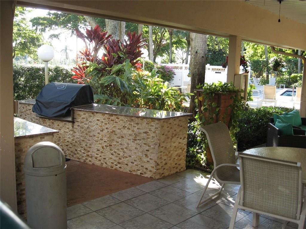 PALM AIRE - Residential