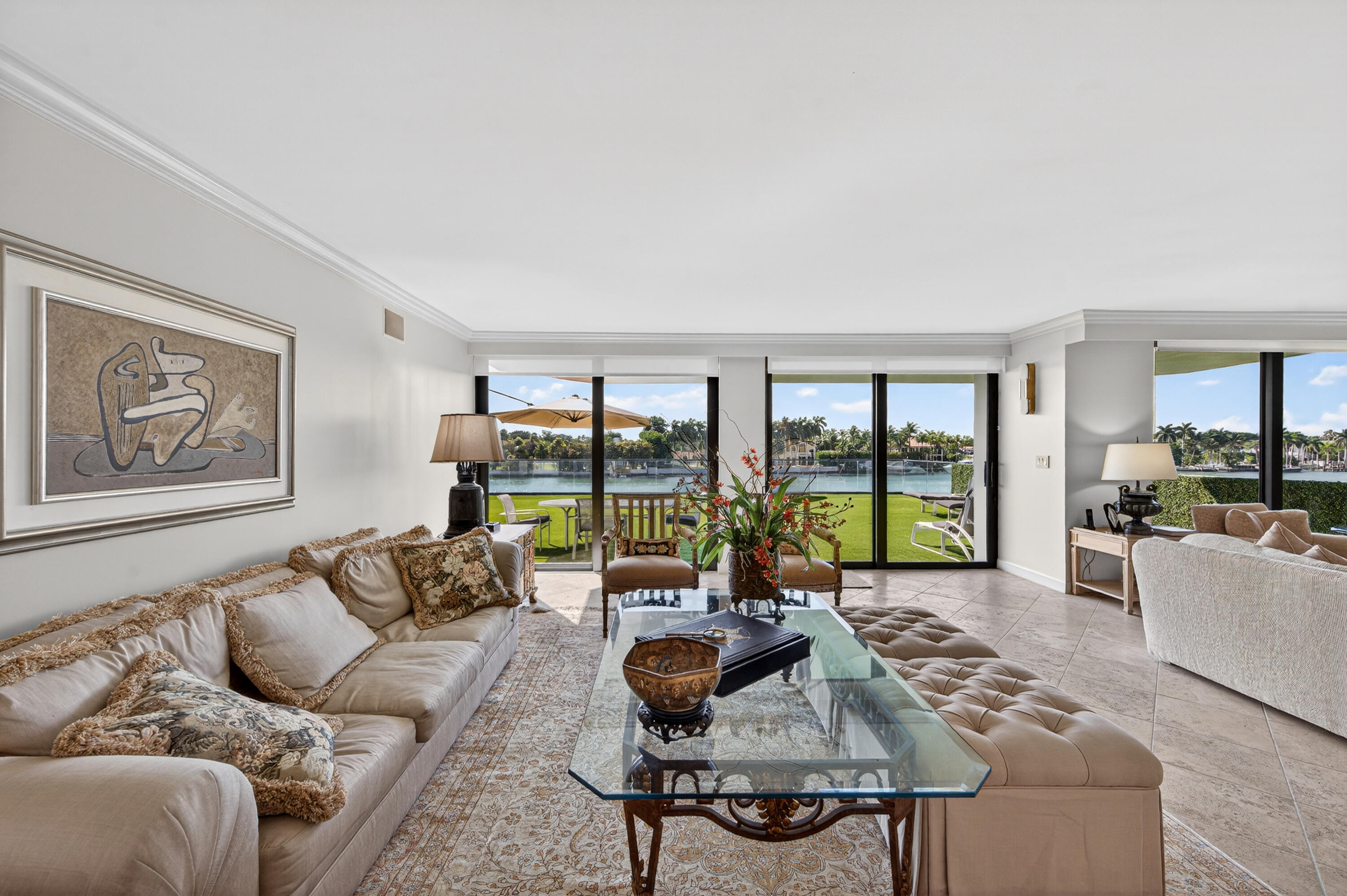 TOWERHOUSE CONDO - Residential