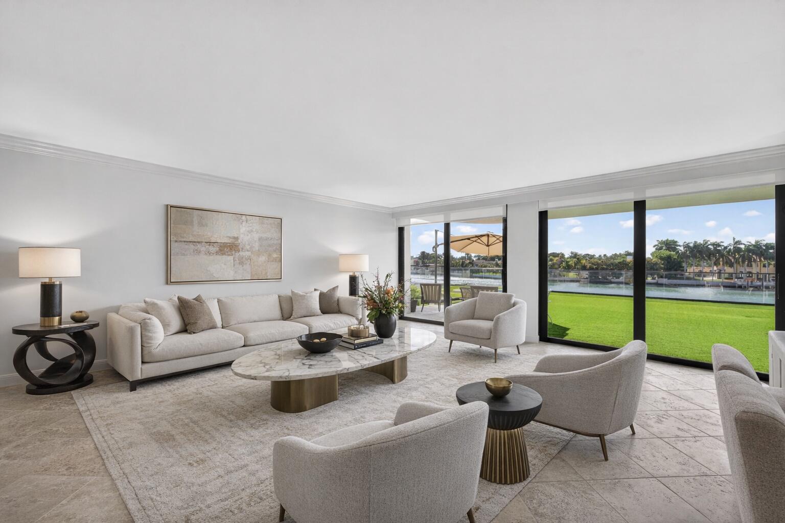 5500 Collins Avenue 302