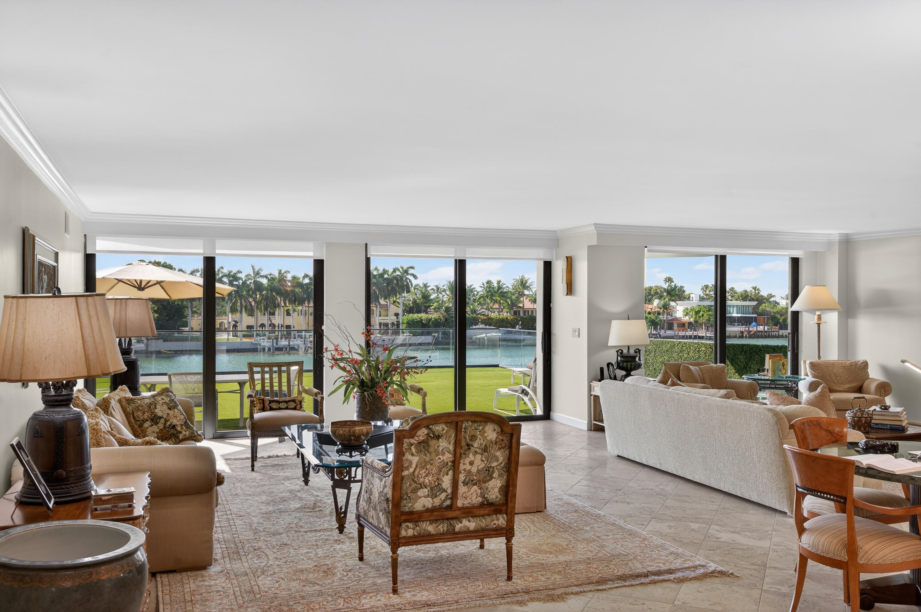 TOWERHOUSE CONDO - Residential