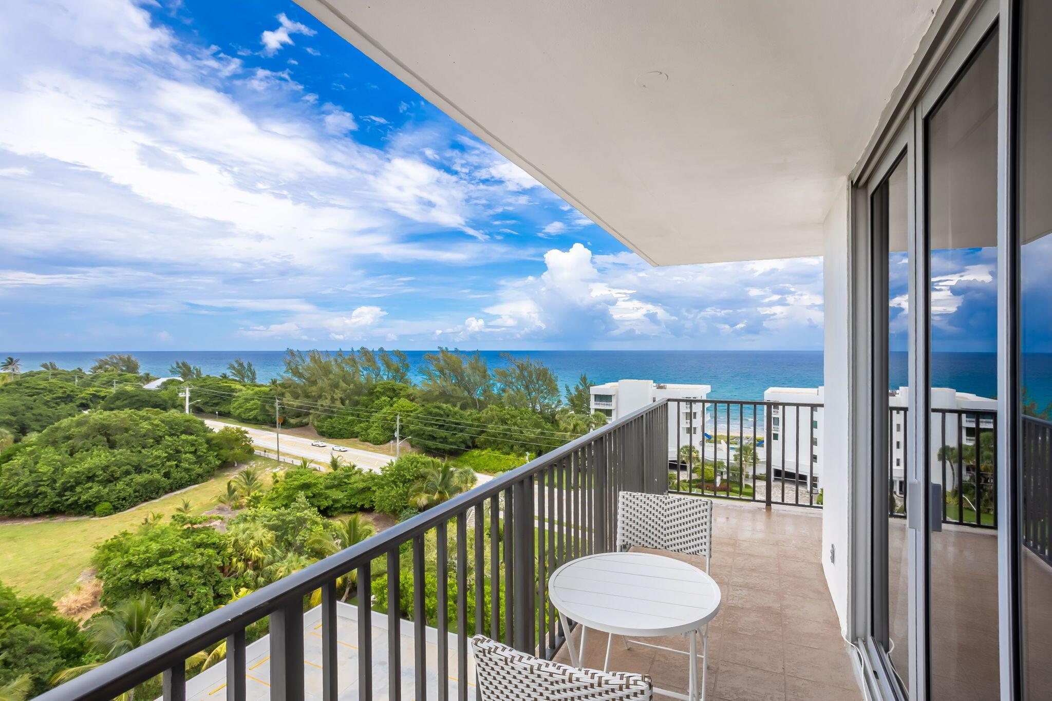 2121 N Ocean Boulevard 1008e