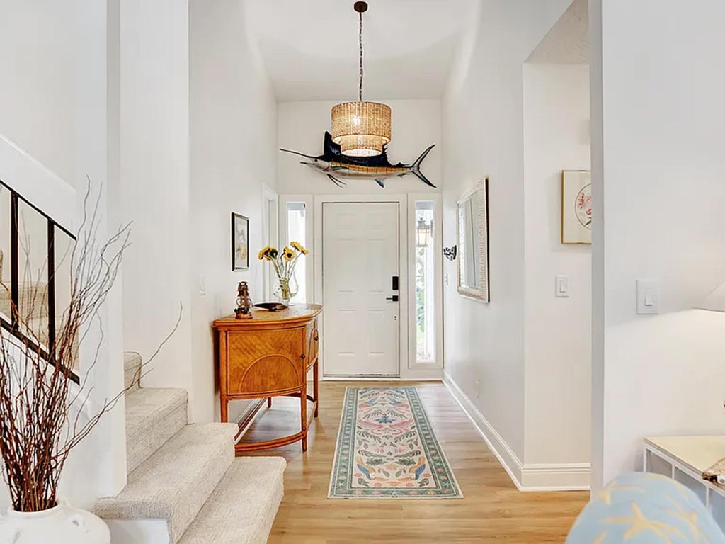 Photo of 1113 RAINWOOD Circle W, Palm Beach Gardens, FL 33410 (MLS # B26054266)
