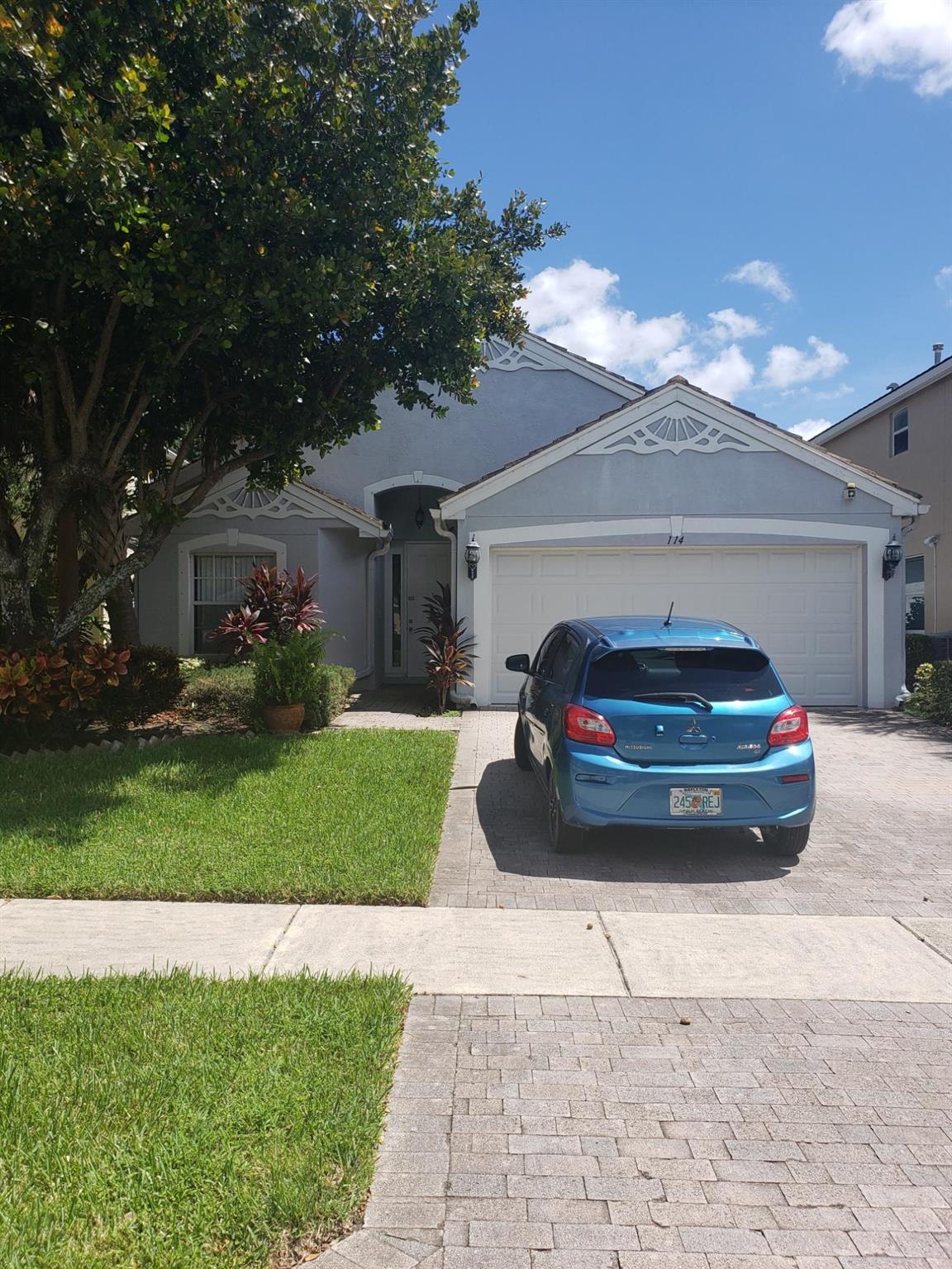 Beautiful home with 3 beds, 2.5 bath- open and split floor-plan. Ceramic Tile throughout all living areas, screened patio and a gated community with all the amenities- pool, spa, exercise facility, clubhouse, just to name a few! Close to major shopping, schools and more!!