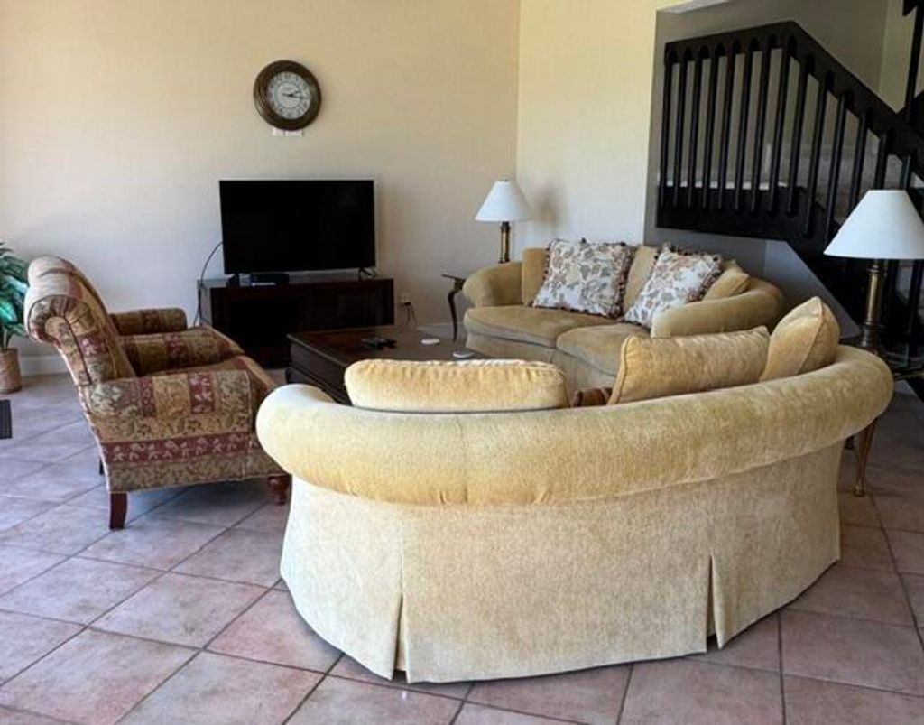 Photo of 505 Prestwick Circle, Palm Beach Gardens, FL 33418 (MLS # B26029931)