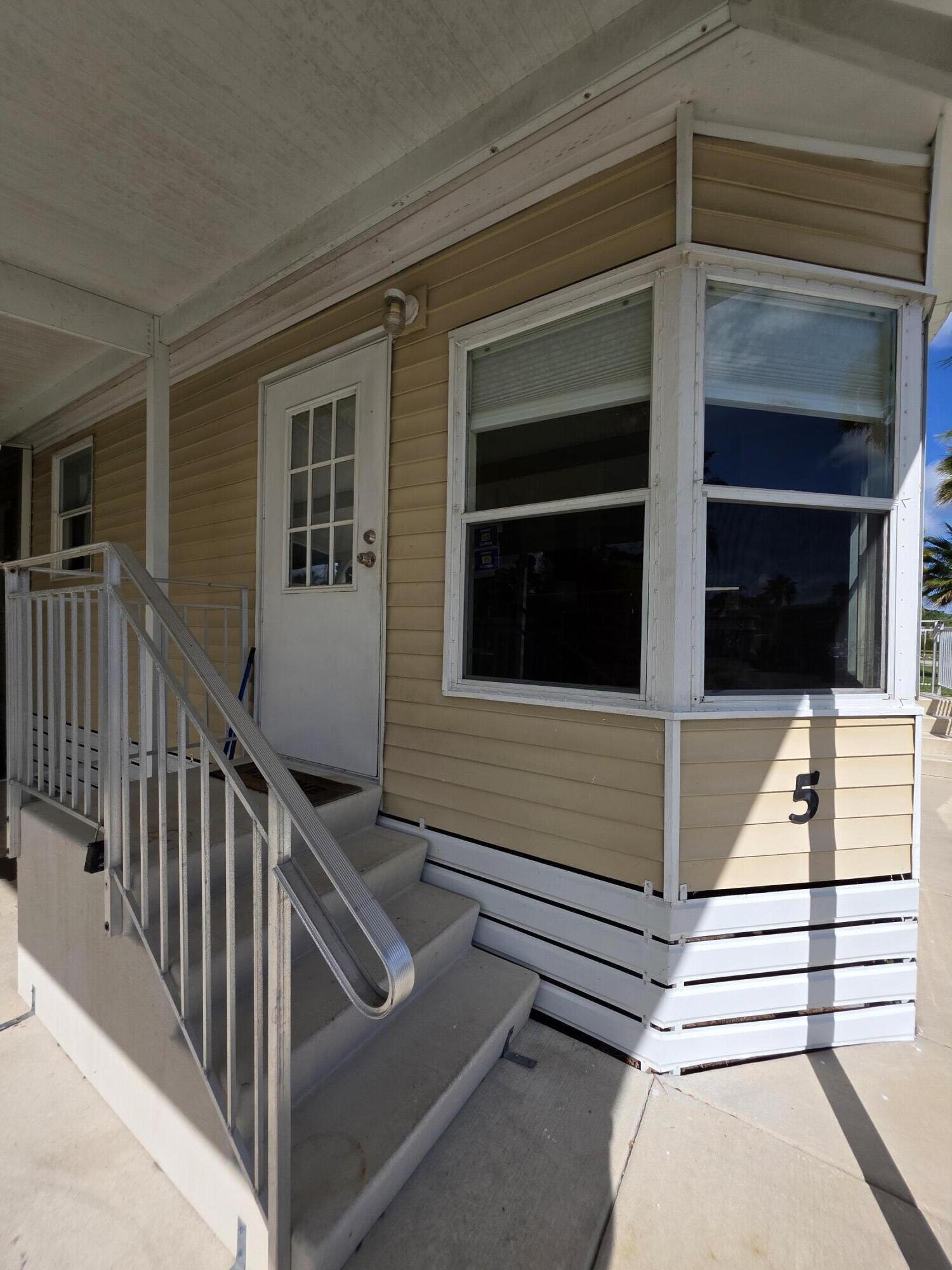 Spanish Lakes One - Residential