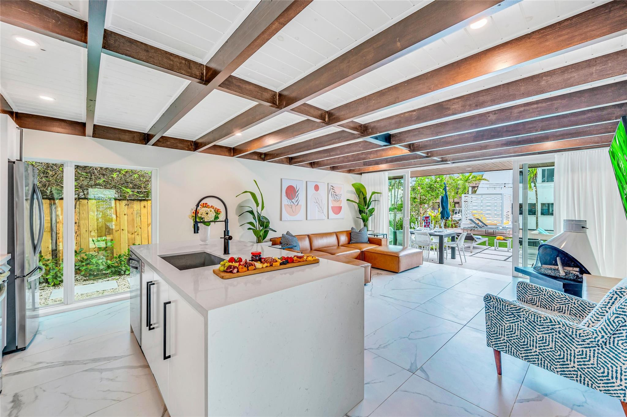 Coral Ridge 21-50 B - Residential Income