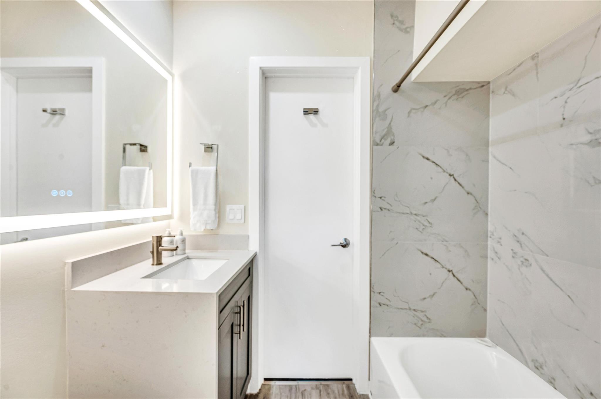 Coral Ridge 21-50 B - Residential Income