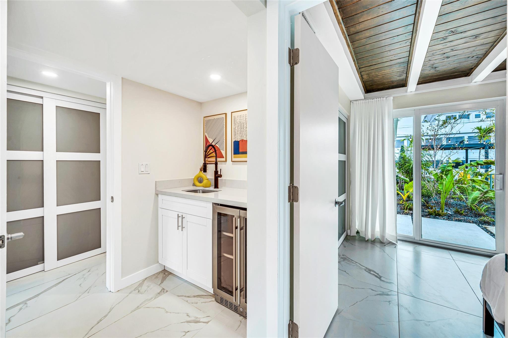 Coral Ridge 21-50 B - Residential Income