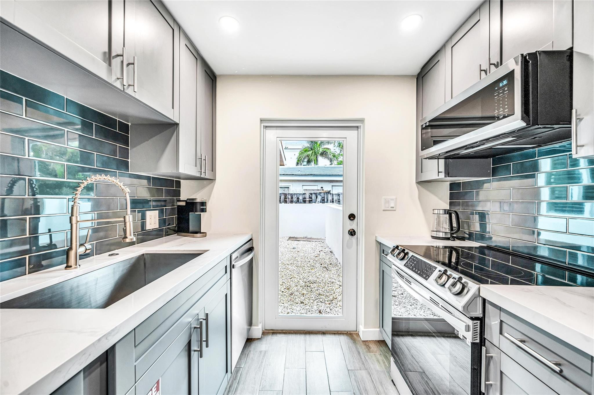 Coral Ridge 21-50 B - Residential Income