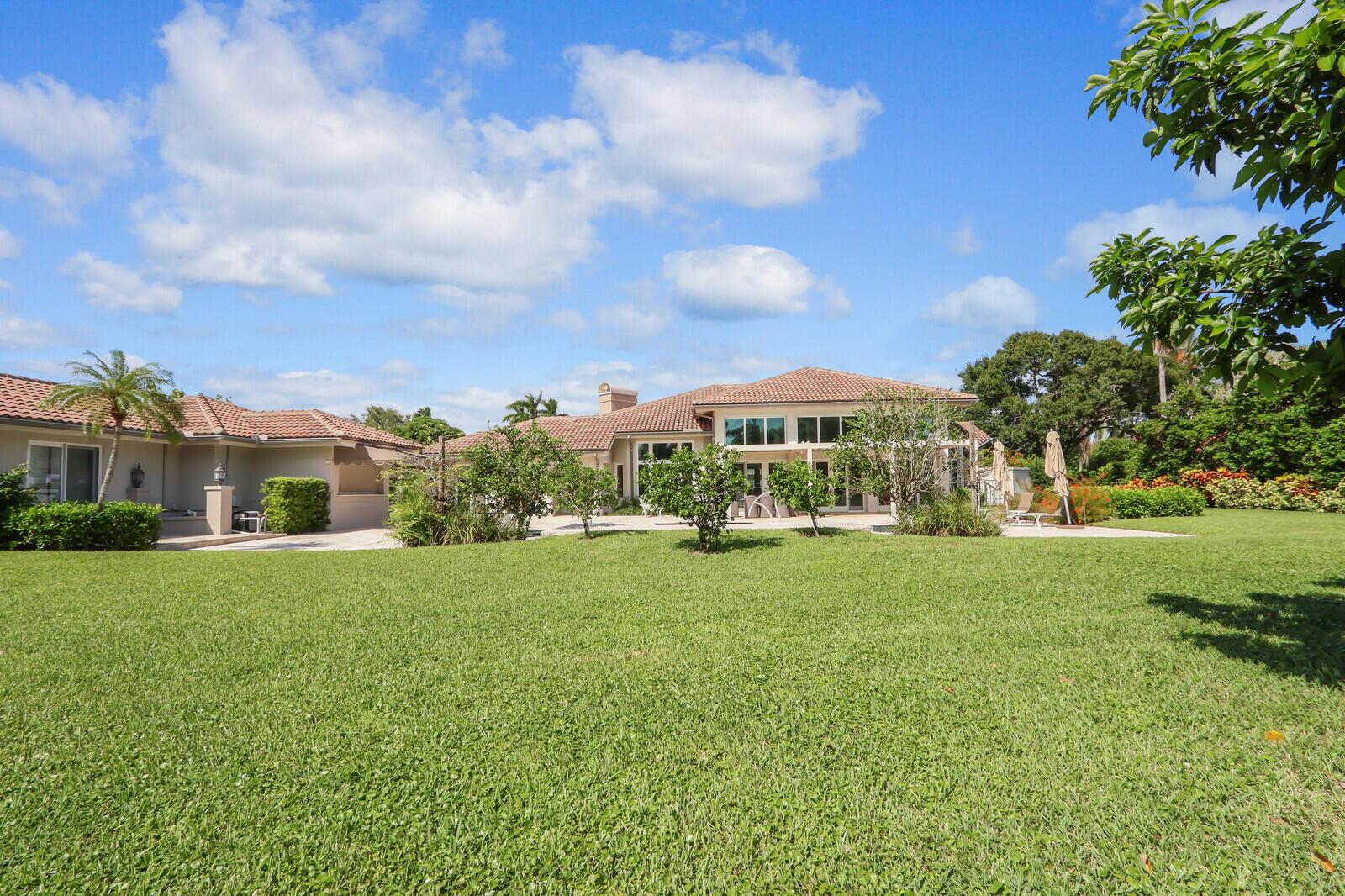 FRENCHMANS CREEK - Residential