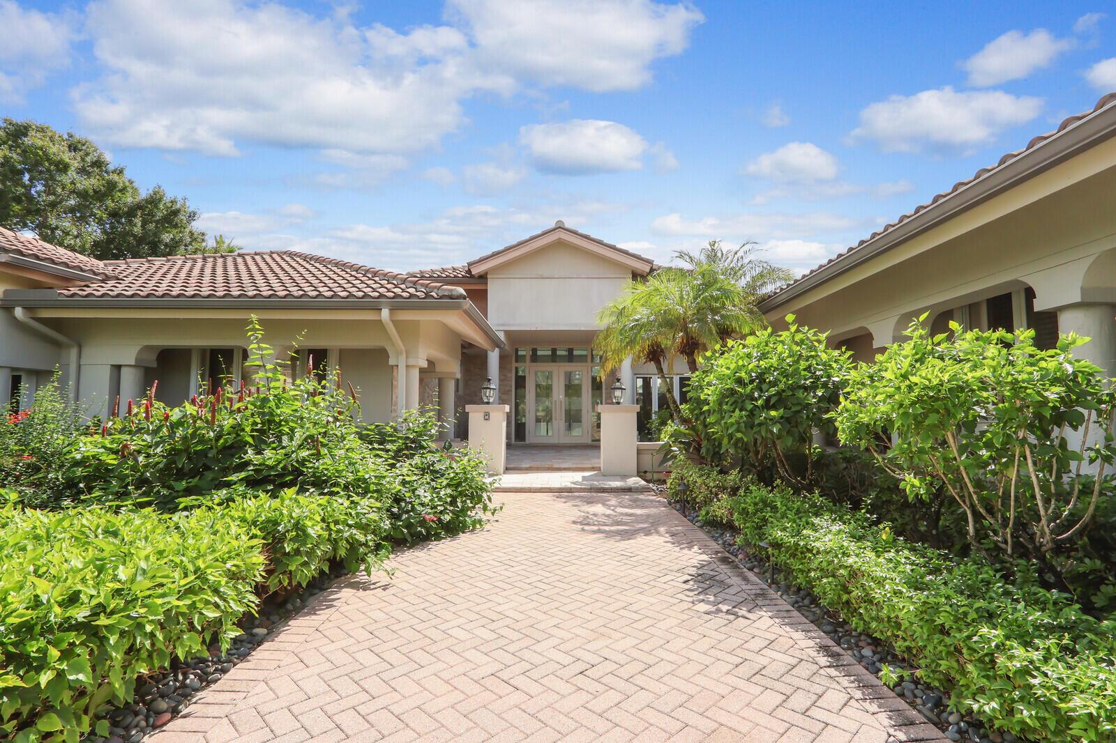 FRENCHMANS CREEK - Residential