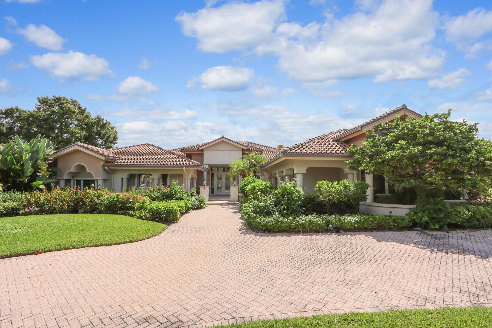FRENCHMANS CREEK - Residential