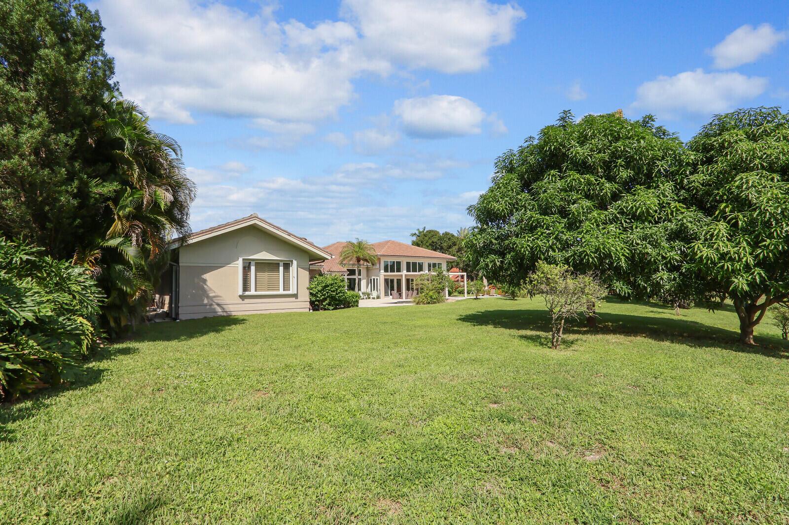 FRENCHMANS CREEK - Residential