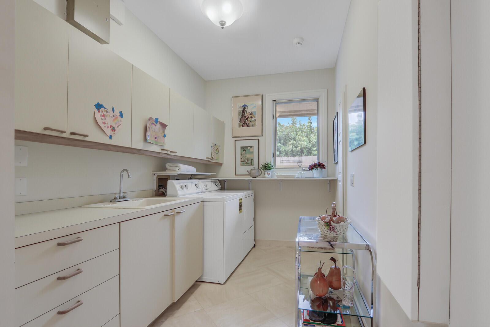 FRENCHMANS CREEK - Residential