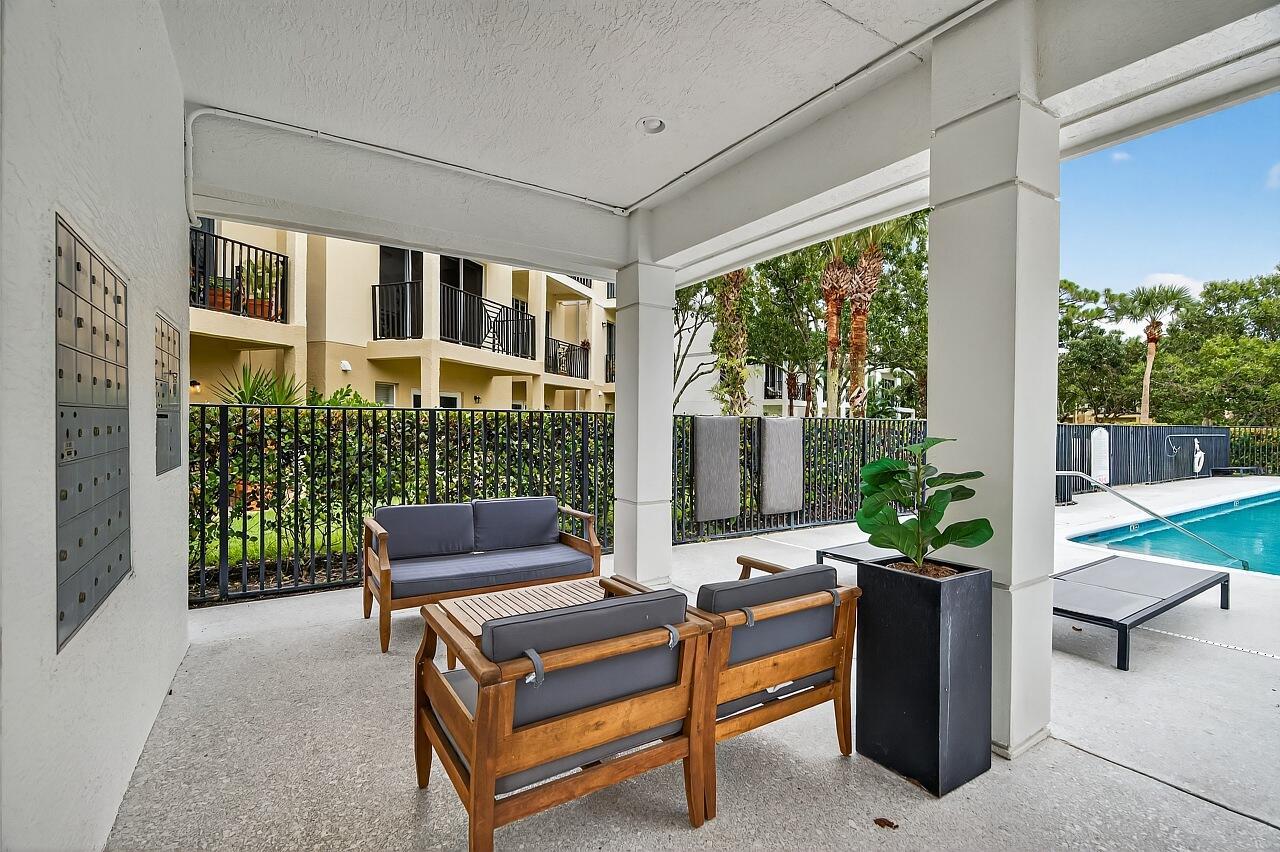 CAROLINA TRACE TOWNHOMES - Residential