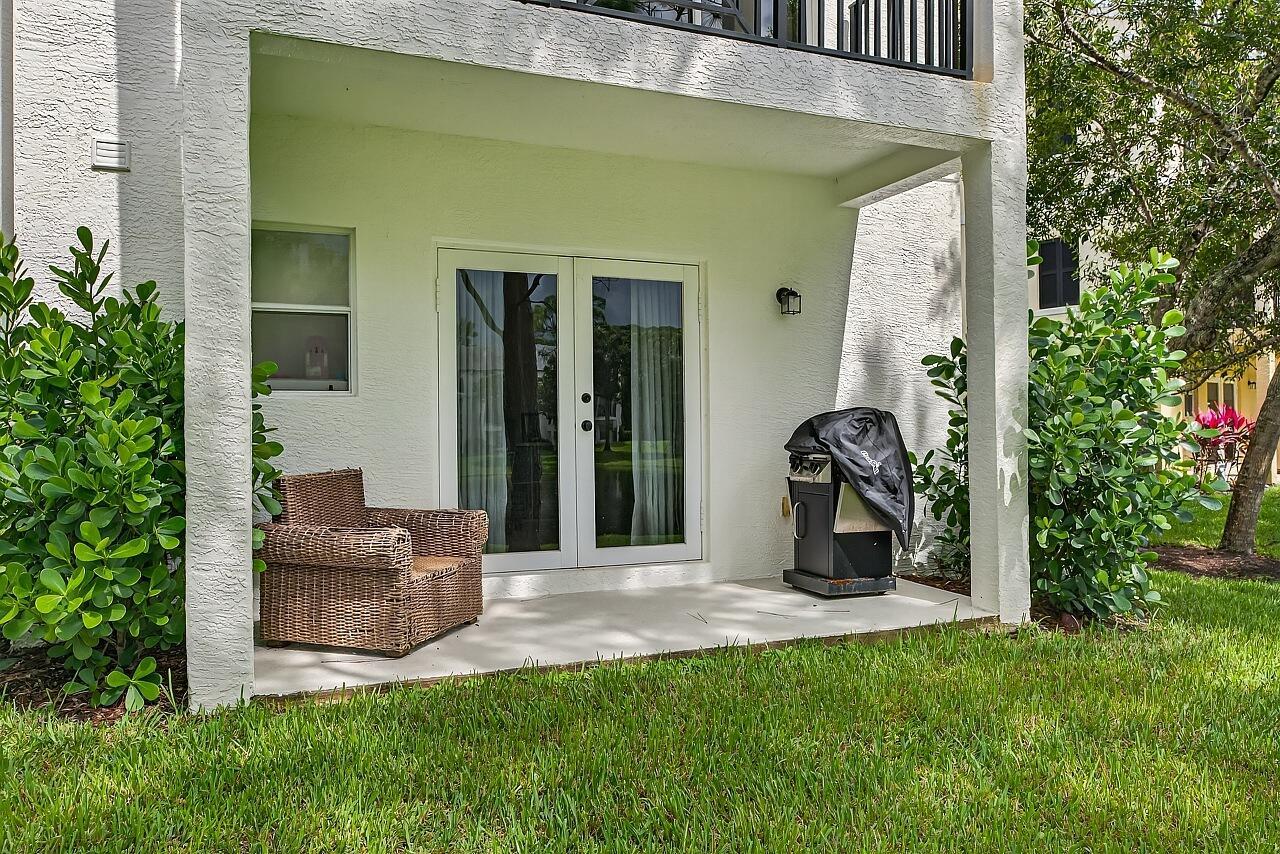 CAROLINA TRACE TOWNHOMES - Residential