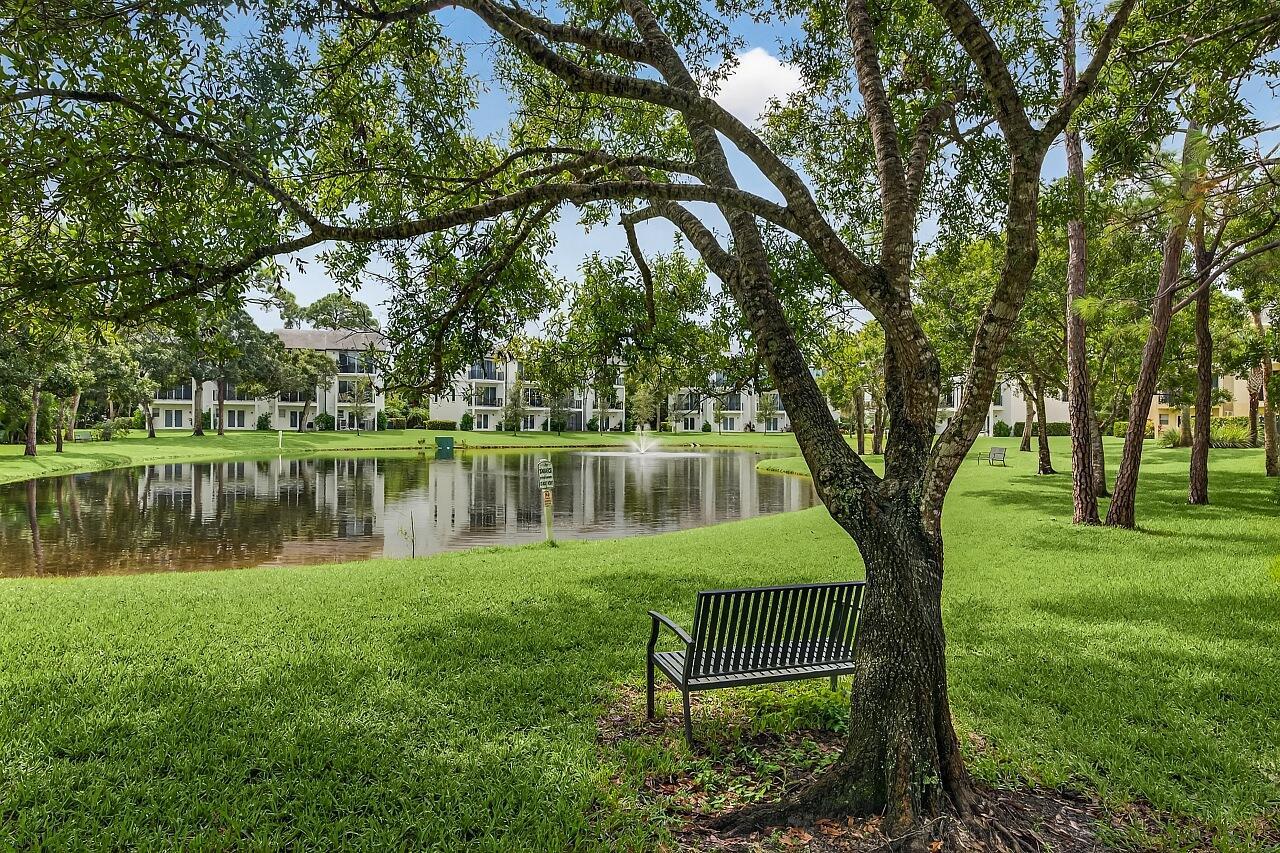 CAROLINA TRACE TOWNHOMES - Residential