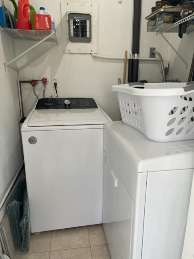 Mainlands Of Tamarac Lake - Residential