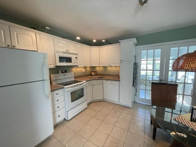 Mainlands Of Tamarac Lake - Residential